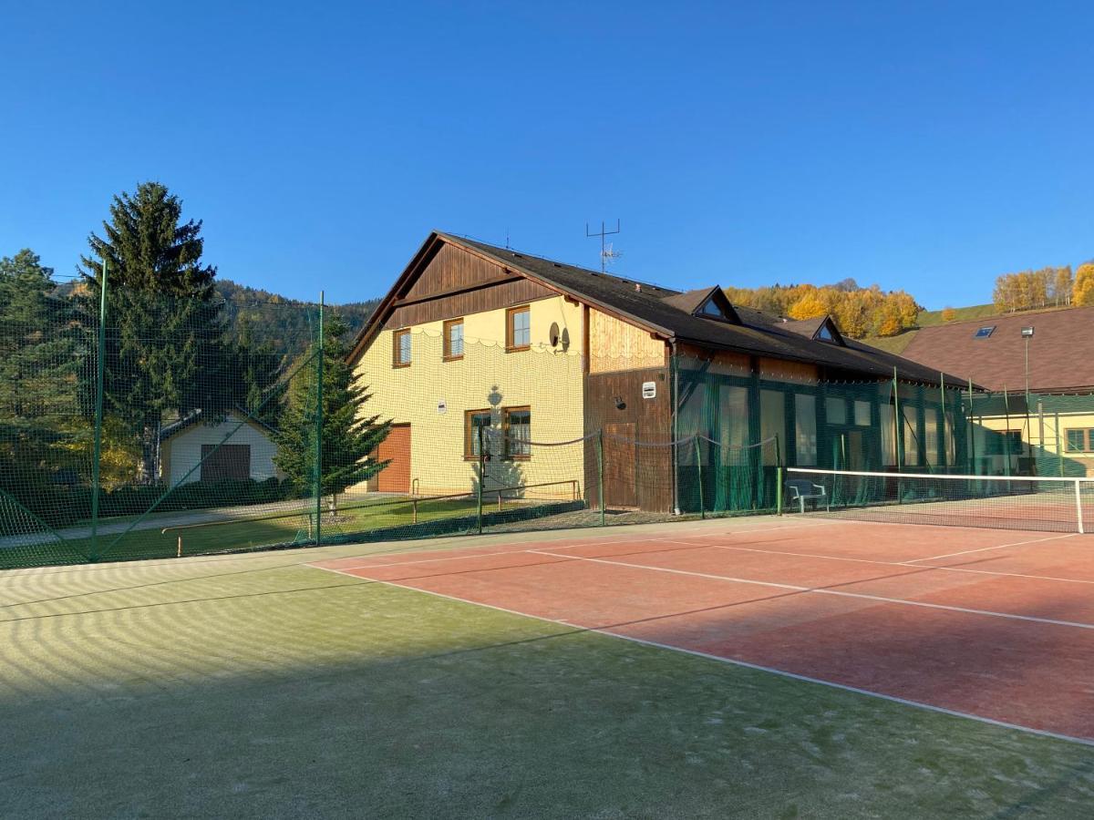 Relax Centrum Gol Loučná nad Desnou Exterior foto